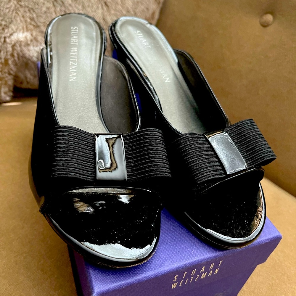 Stewart Weitzman Black Paten Leather, block heal, bow tie leather shoes